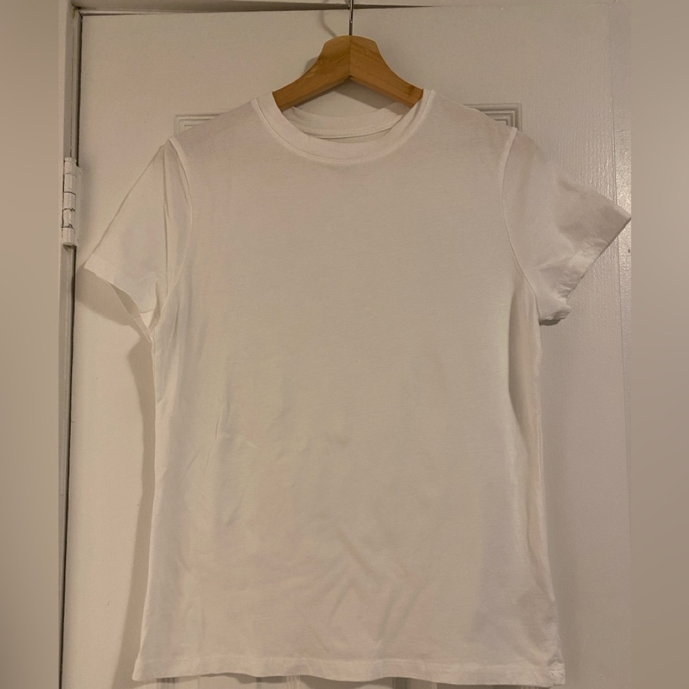 Target A New Day Women’s Classic White Short Sleeve T-Shirt